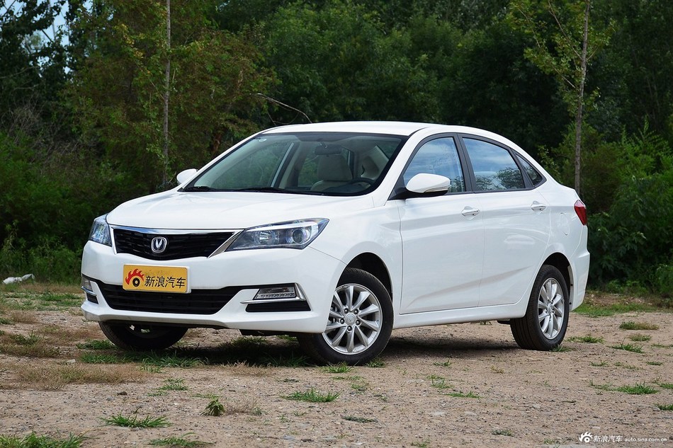 2016款悦翔V7 1.6L手动乐动型国V