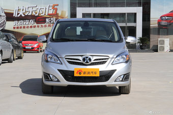 2012款北京汽车E系列1.5L乐尚自动版两厢图片