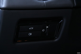 捷豹XJ全景商务车