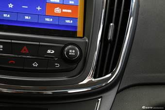 2015款宝骏560 1.8L手动精英型