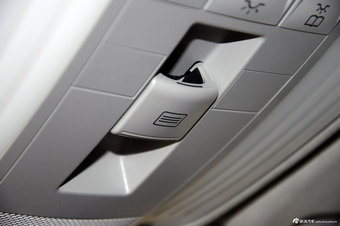 2012款奔驰E级实拍