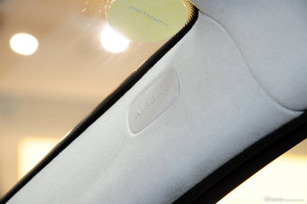 2012款奔驰E级实拍