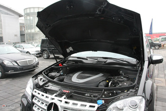 2010款奔驰ML350 4MATIC
