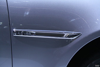 捷豹XJ全景商务车