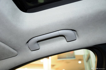 2012款奔驰E级实拍