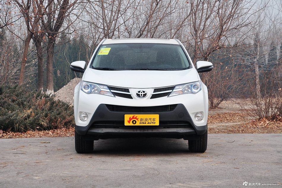 2015款RAV4 2.0L CVT四驱新锐版