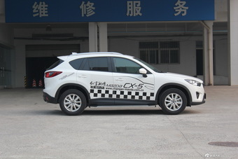 2013款马自达CX-5 2.0L自动四驱尊贵型