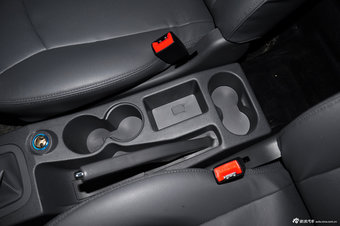 2012款旗云1实拍