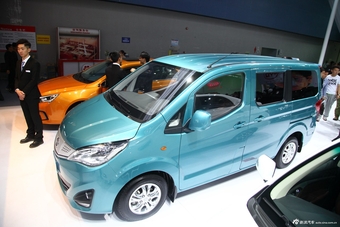 2014年第12届广州国际车展 图为：比亚迪商