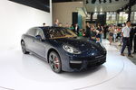 2013成都车展豪车实拍：保时捷Panamera Turbo