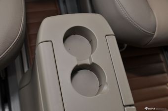 2013款唯雅诺内饰