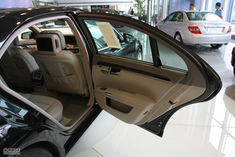 2009款奔驰S400L HYBRID