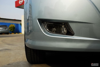 比亚迪E6纯电动车外观实拍