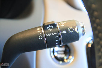 2012款捷豹XJL到店实拍