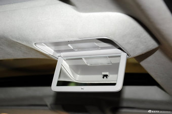 2012款奔驰E级实拍