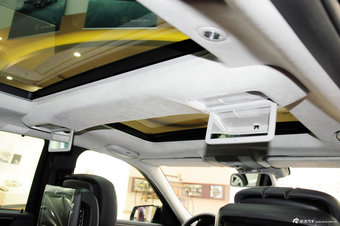 2012款奔驰E级实拍