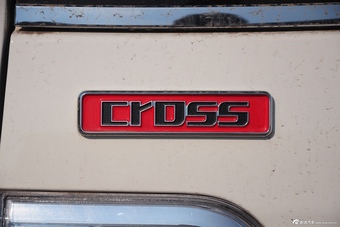 2014款北汽威旺M30 CROSS