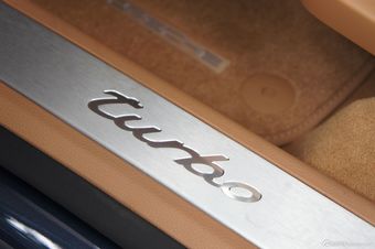 2014款保时捷Panamera Turbo Executive 4.8T