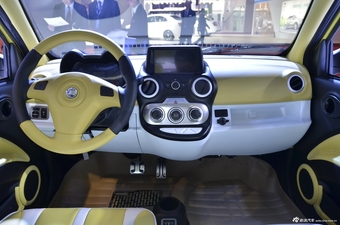 2014年第12届广州国际车展 图为：知豆