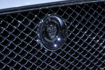 捷豹XJ全景商务车