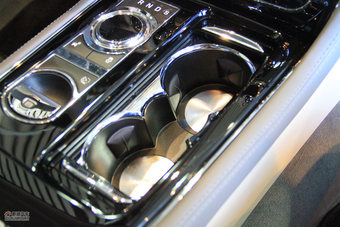 2012款捷豹XJL到店实拍