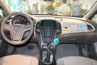 2010款英朗GT 1.8L自动豪华版图片