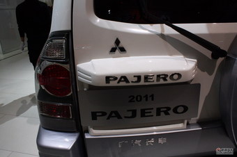2011款帕杰罗