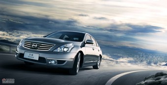 2011款天籁公爵外观