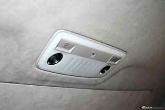 2012款奔驰E级实拍