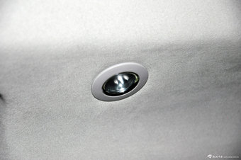 2012款奔驰E级实拍