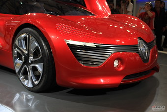 雷诺dezir电动概念车