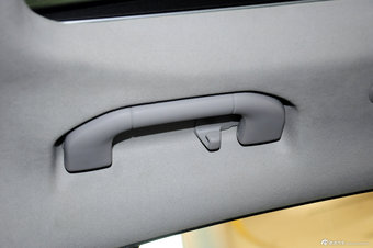 2012款奔驰E级实拍