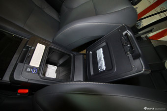 2015款雷克萨斯GX 4.0L自动400豪华版