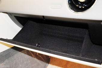 2011款捷豹XJ高清到店实拍