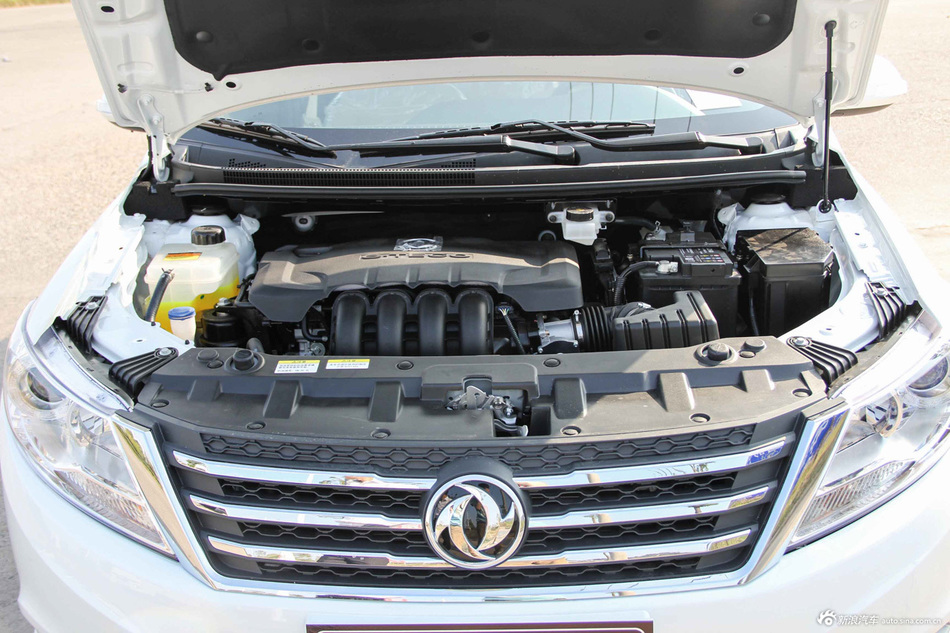 2014款东风风神A30 1.5L手动智驱尊尚型