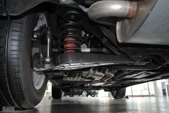 2010款沃尔沃XC60 T6 AWD智尊版图片