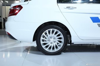 吉利帝豪EV