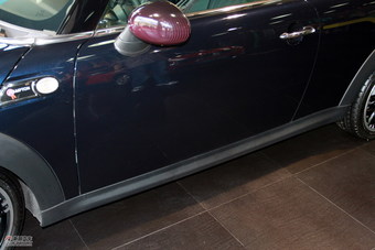 2011款MINI COOPER S CLUBMAN Hampton限量版