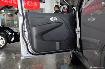 2012款旗云1实拍