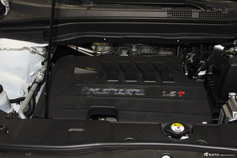 2015款哈弗H6运动版1.5T自动两驱豪华型