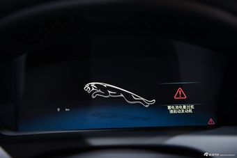 2014年第12届广州国际车展 图为：捷豹XJL剑桥限量版