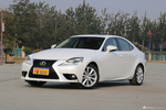 2015款雷克萨斯IS 2.0T自动200t豪华版 珍珠白色
