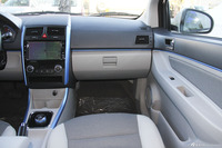 2015款北汽新能源EV200轻享版