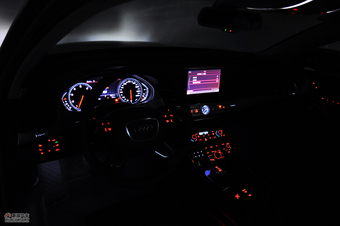 全新奥迪A8L内饰