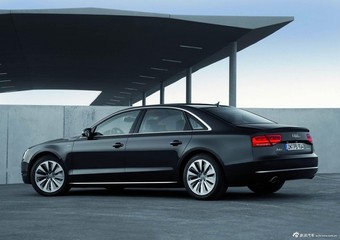 2012款奥迪A8L Hybrid官方图