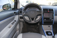 2015款北汽新能源EV200轻享版