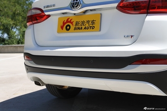 2014款中华V5 1.5T自动两驱豪华型