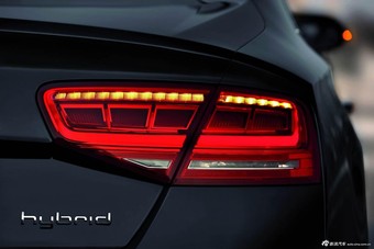 2012款奥迪A8L Hybrid官方图