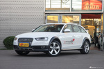 2014款奥迪A4 2.0T自动40TFSI allroad quattro 朱鹭白