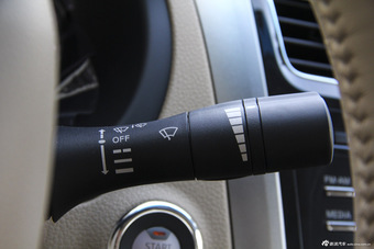 2013款天籁2.0L XL舒适版